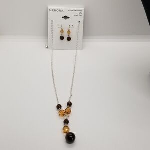 nwt Merona earring and necklace set